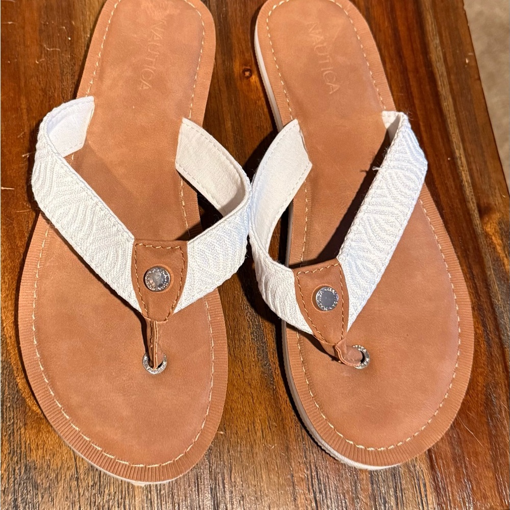 Nautica Women's Brown and White Sandals